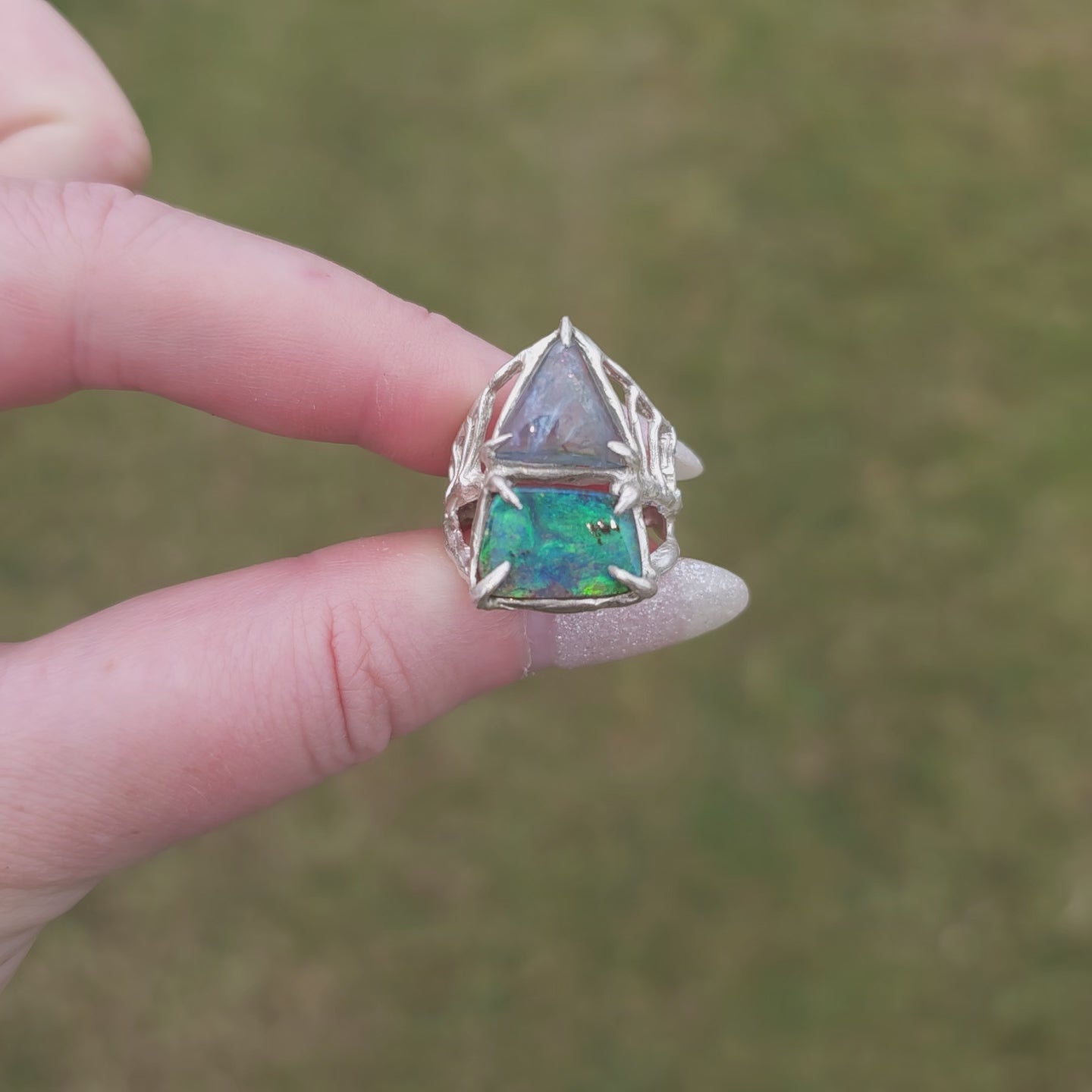Shield of Neptune Ring (8.5)