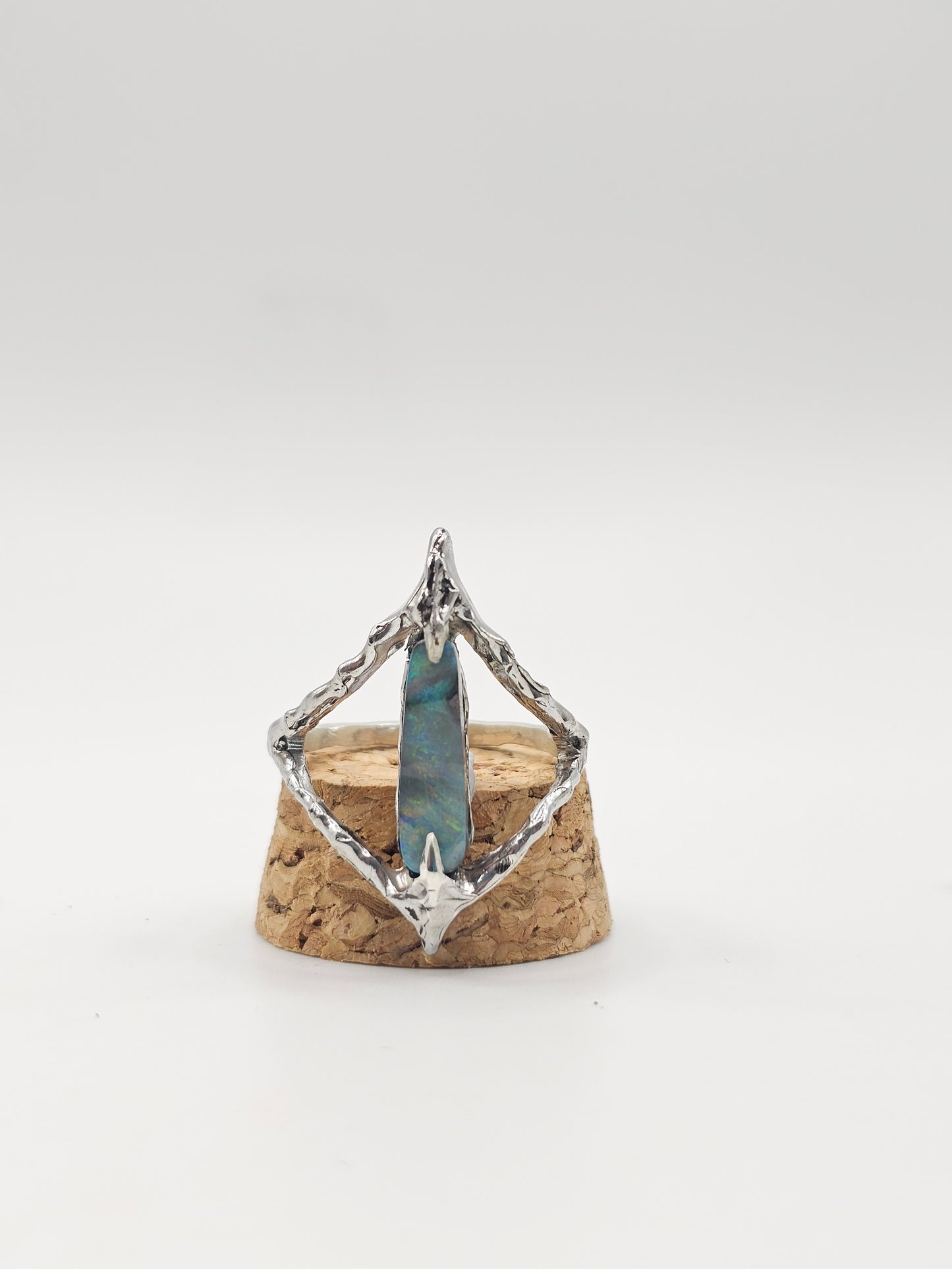 Eye Of The Ocean Ring (8.5)