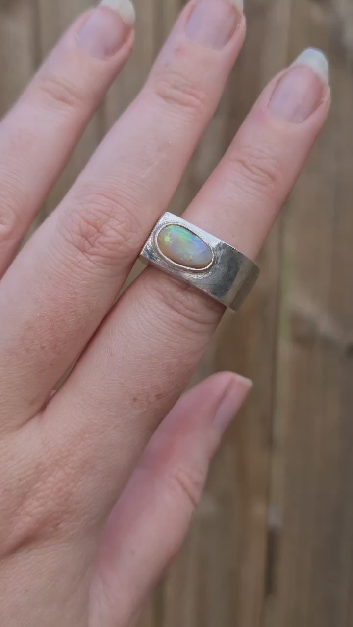 Kraken Opal Signet (7.5)